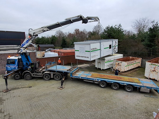Transport Horyon schaftkeet naar asbestsanering